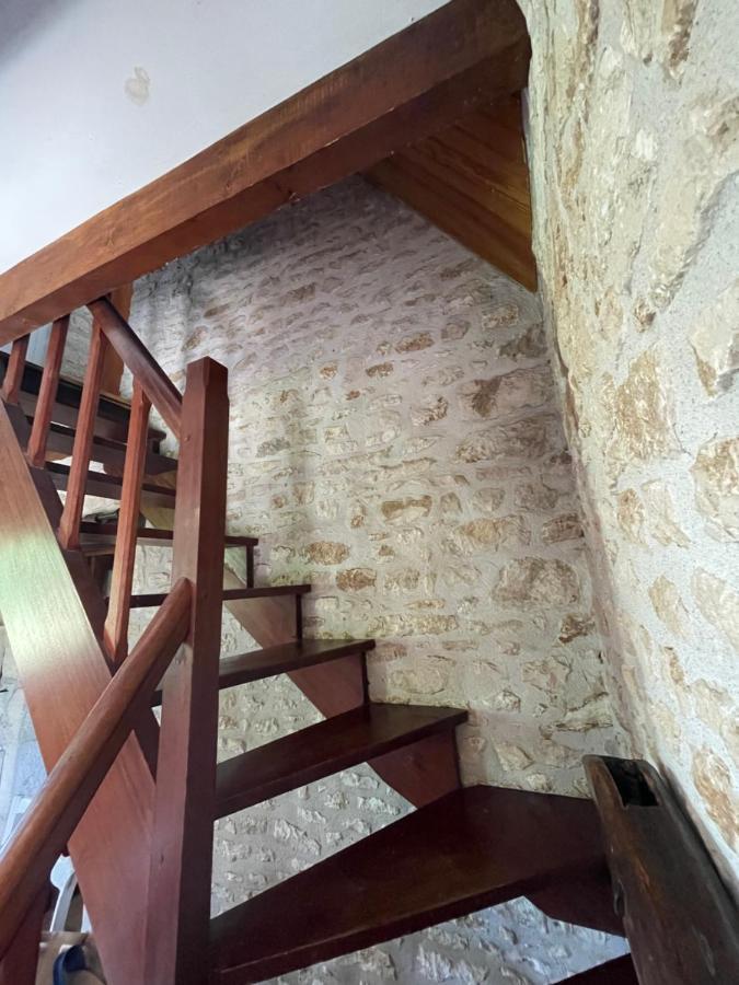 Villa Domaine Du Bonheur En Pierre Avec Piscine, Proche Sarlat Carlux Exterior foto